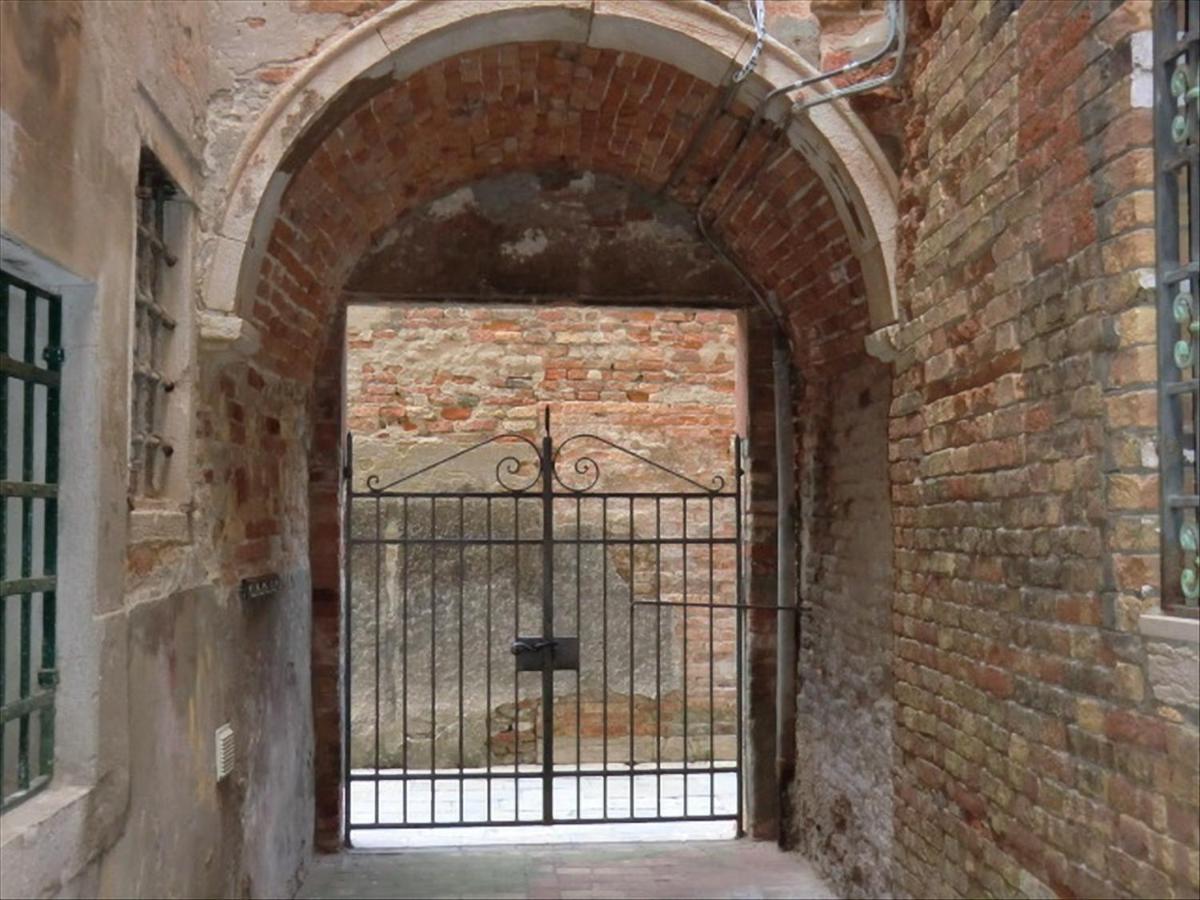 Canal Tron Venice Exterior photo